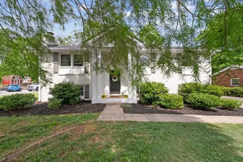 608 Harpeth Pkwy, E Nashville TN 37221
