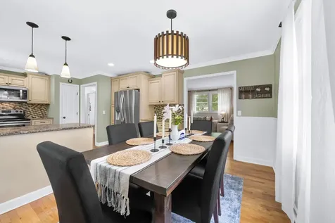 608 Harpeth Pkwy, E Nashville TN 37221