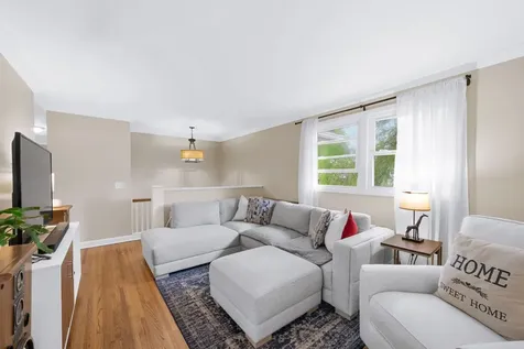 608 Harpeth Pkwy, E Nashville TN 37221