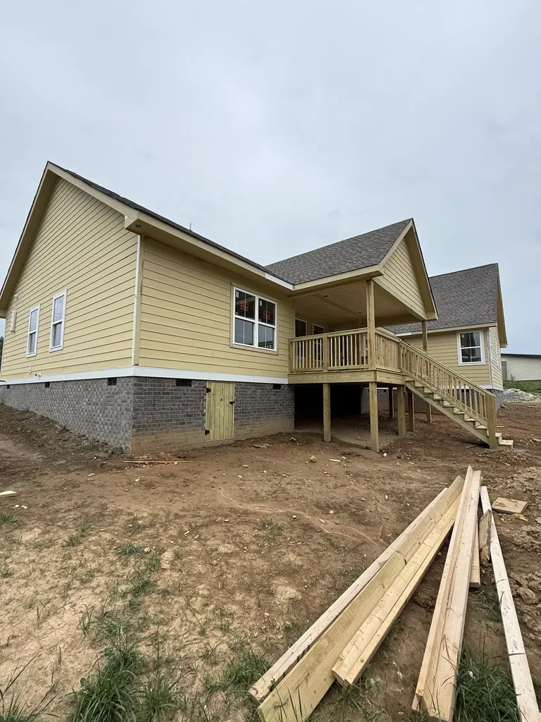 8680 Middle Lick Creek Road Lyles TN 37098