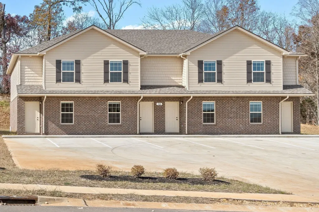 495 Palmer Drive Clarksville TN 37040