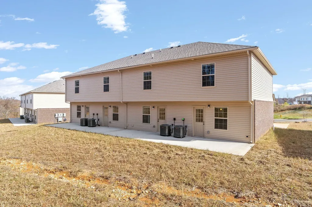 495 Palmer Drive Clarksville TN 37040