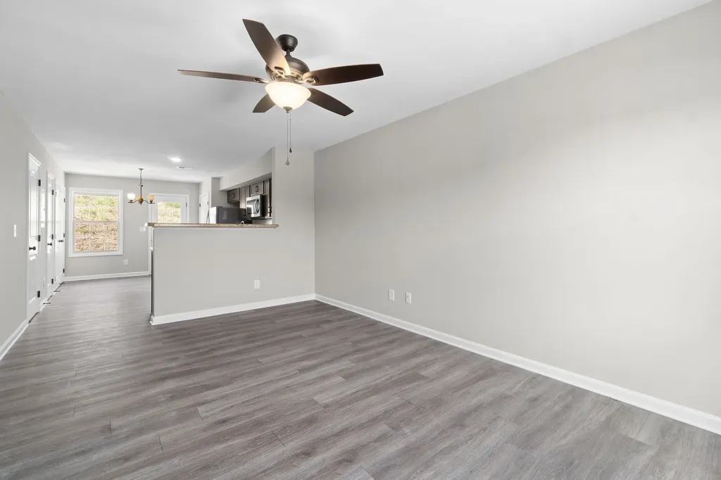 495 Palmer Drive Clarksville TN 37040