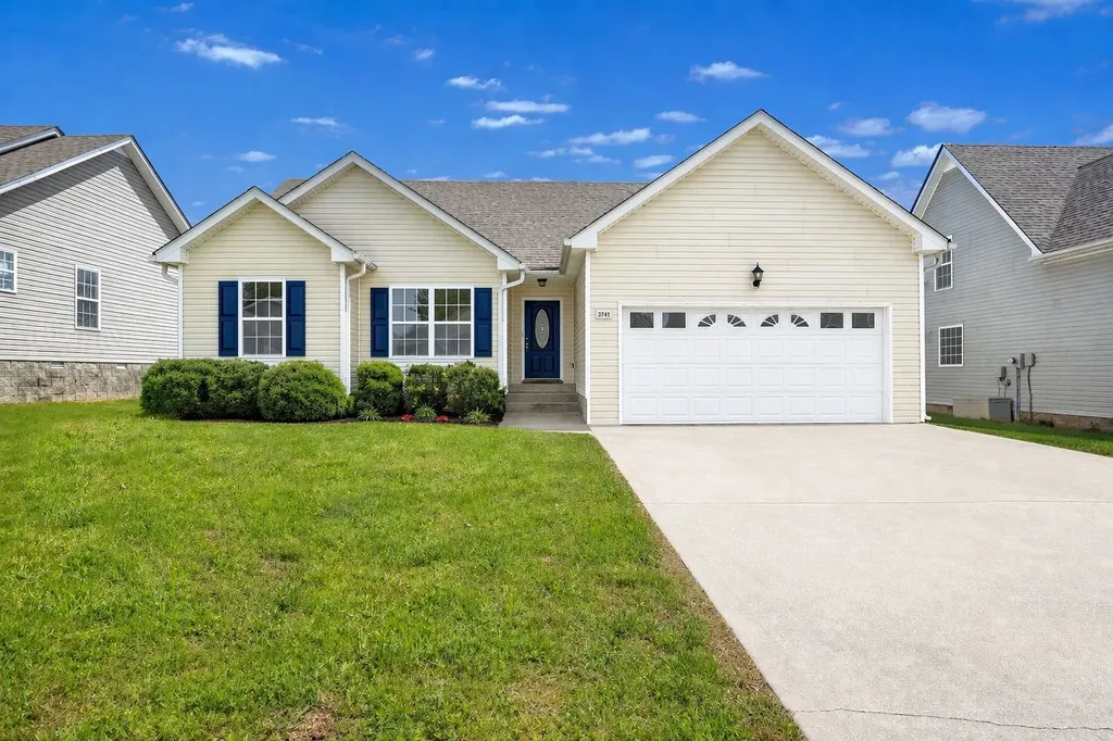 3741 N Jot Drive Clarksville TN 37040