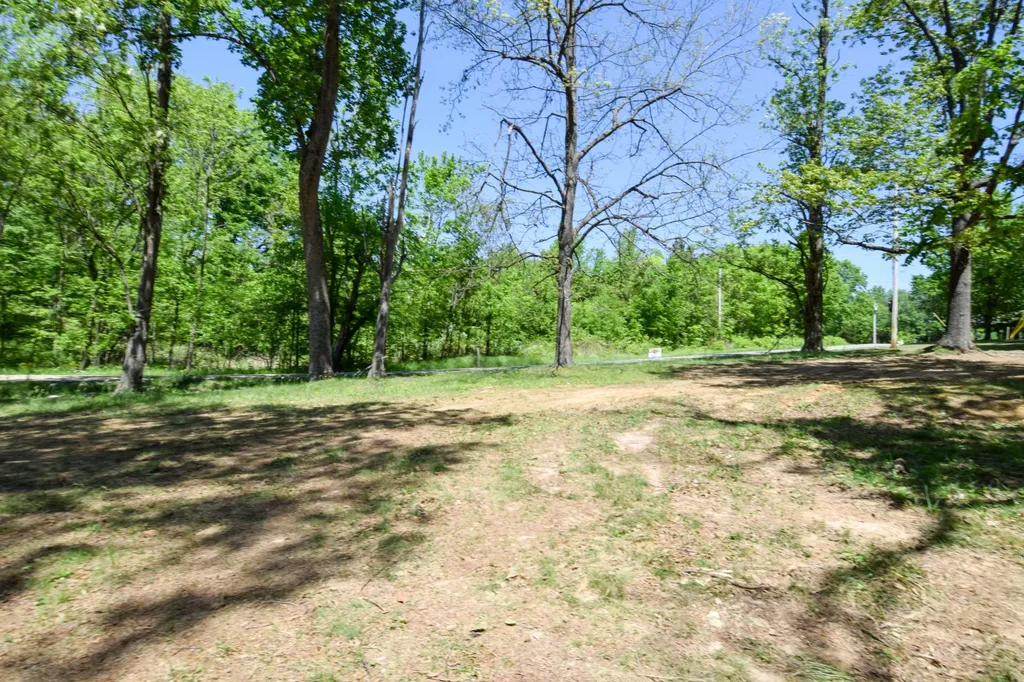 430 South Road Cottontown TN 37048