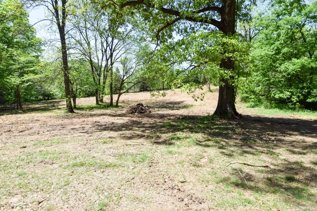 430 South Road Cottontown TN 37048