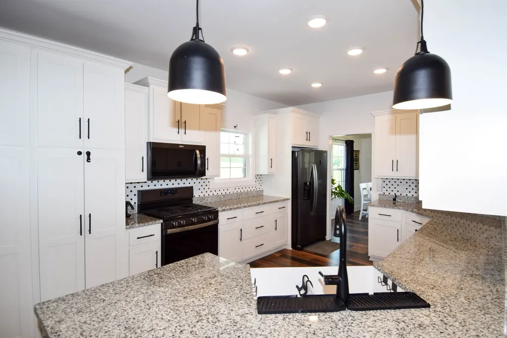 50 Lecornu Lane Hartsville TN 37074