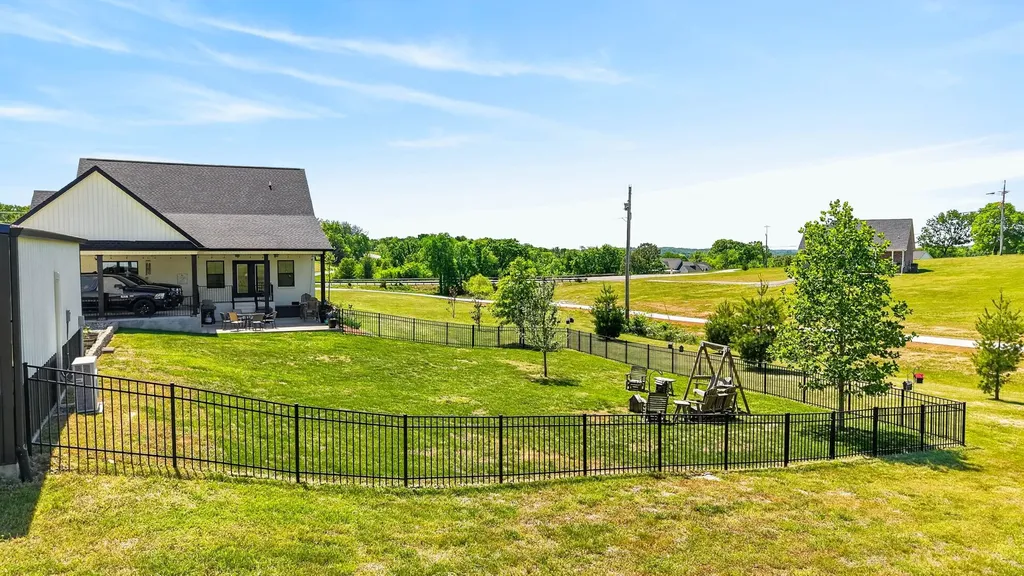 50 Lecornu Lane Hartsville TN 37074