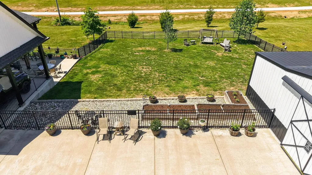 50 Lecornu Lane Hartsville TN 37074