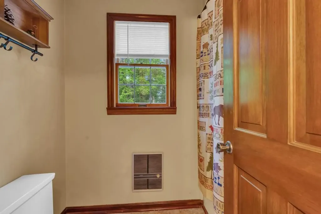1992 Locke Bend Road Mcminnville TN 37110