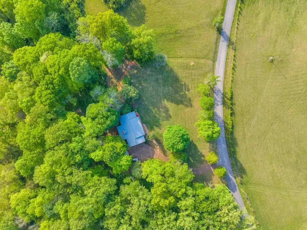1992 Locke Bend Road Mcminnville TN 37110
