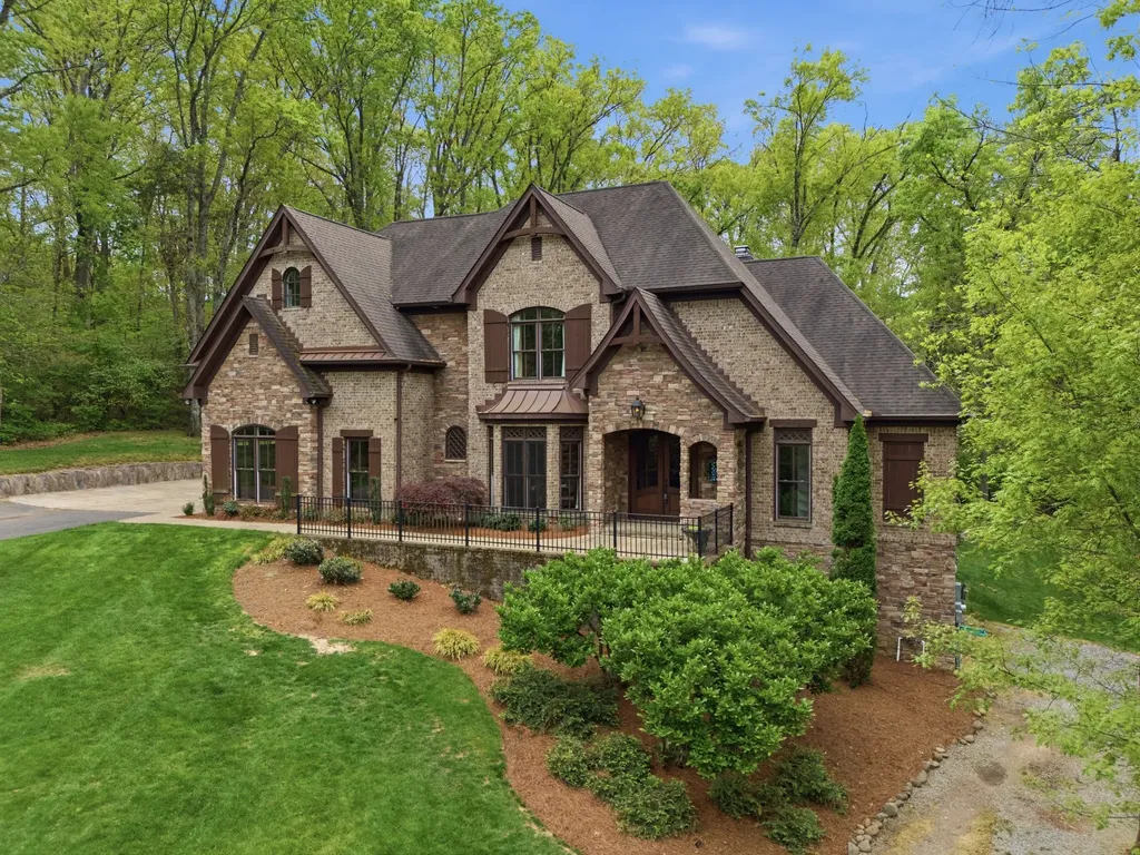1024 Redmond Court Brentwood TN 37027