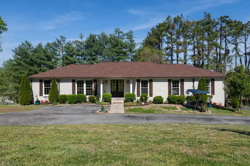 2221 Castlewood Drive Franklin TN 37064