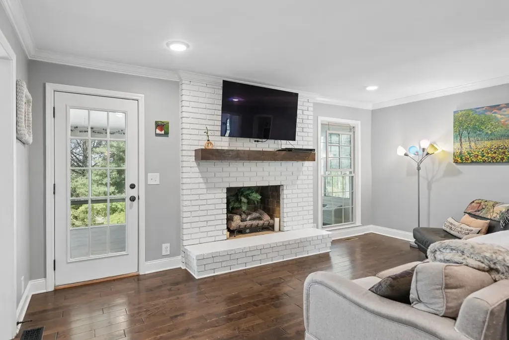 2221 Castlewood Drive Franklin TN 37064