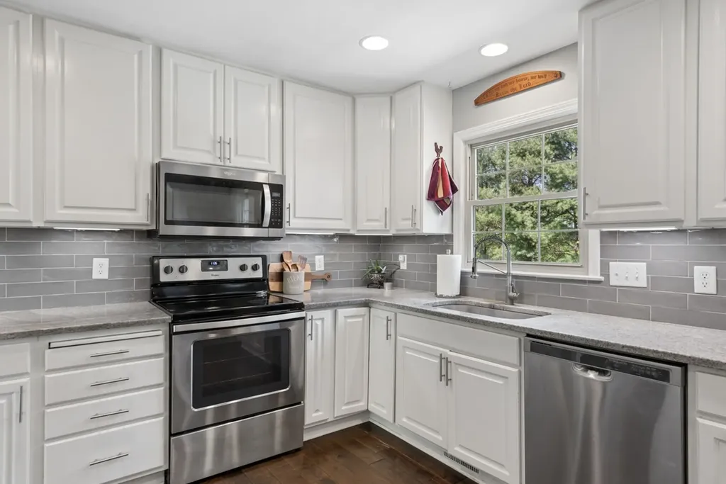 2221 Castlewood Drive Franklin TN 37064