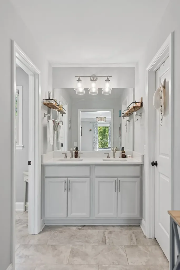 2221 Castlewood Drive Franklin TN 37064