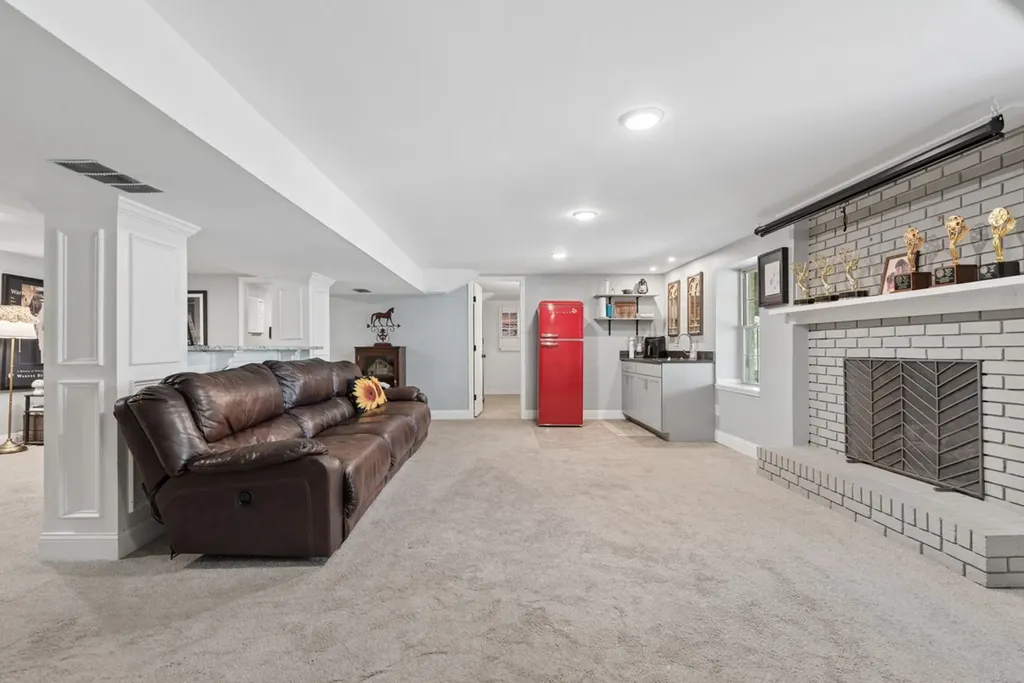 2221 Castlewood Drive Franklin TN 37064