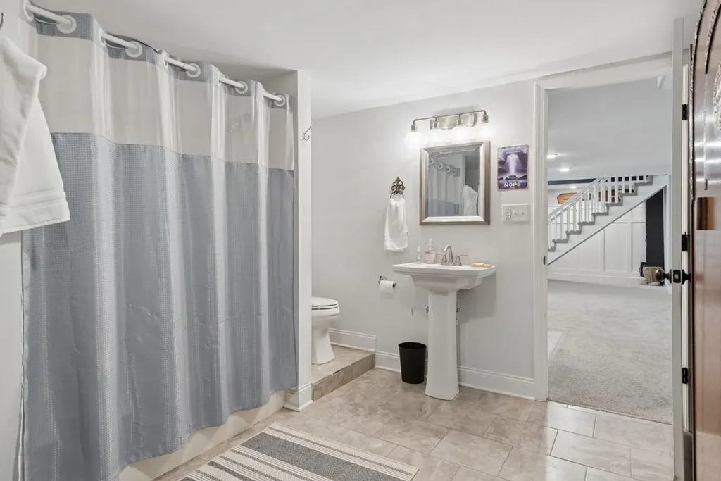2221 Castlewood Drive Franklin TN 37064