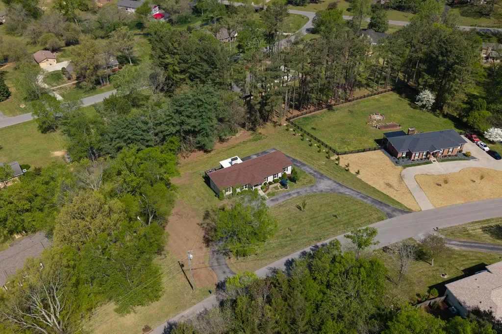 2221 Castlewood Drive Franklin TN 37064