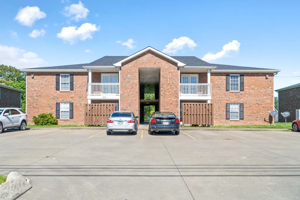 422 Jack Miller Boulevard Clarksville TN 37042