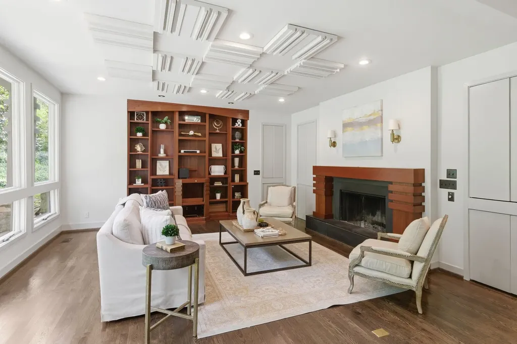 5142 Stanford Drive Nashville TN 37215