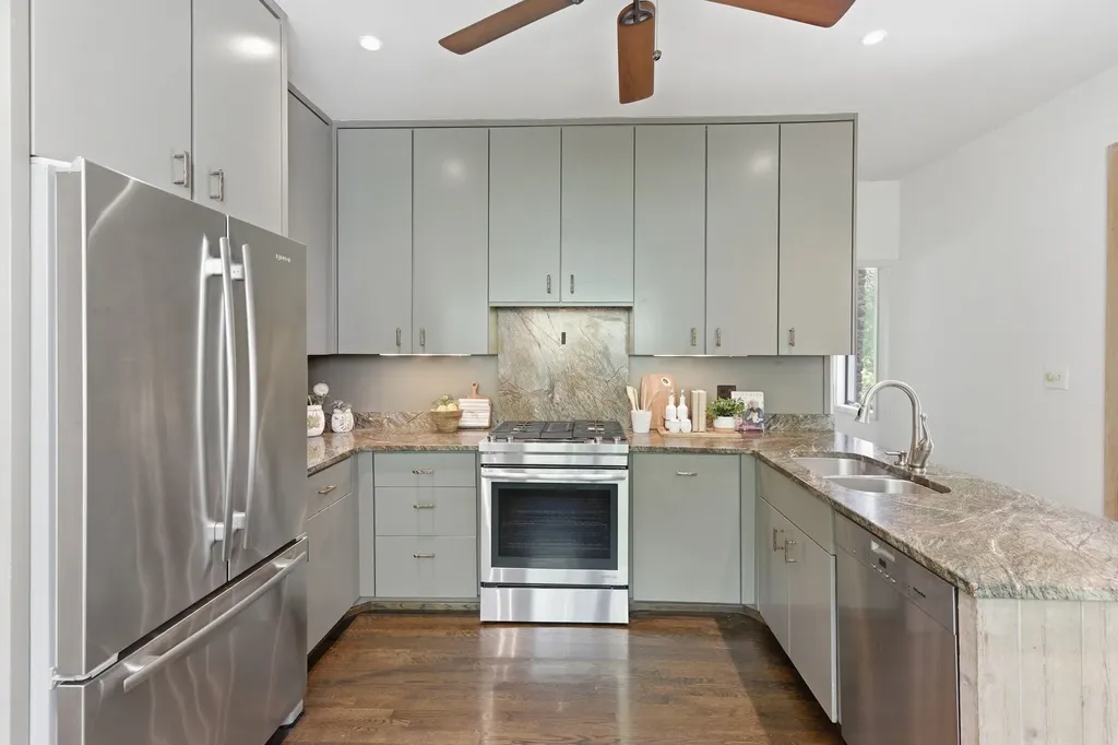 5142 Stanford Drive Nashville TN 37215