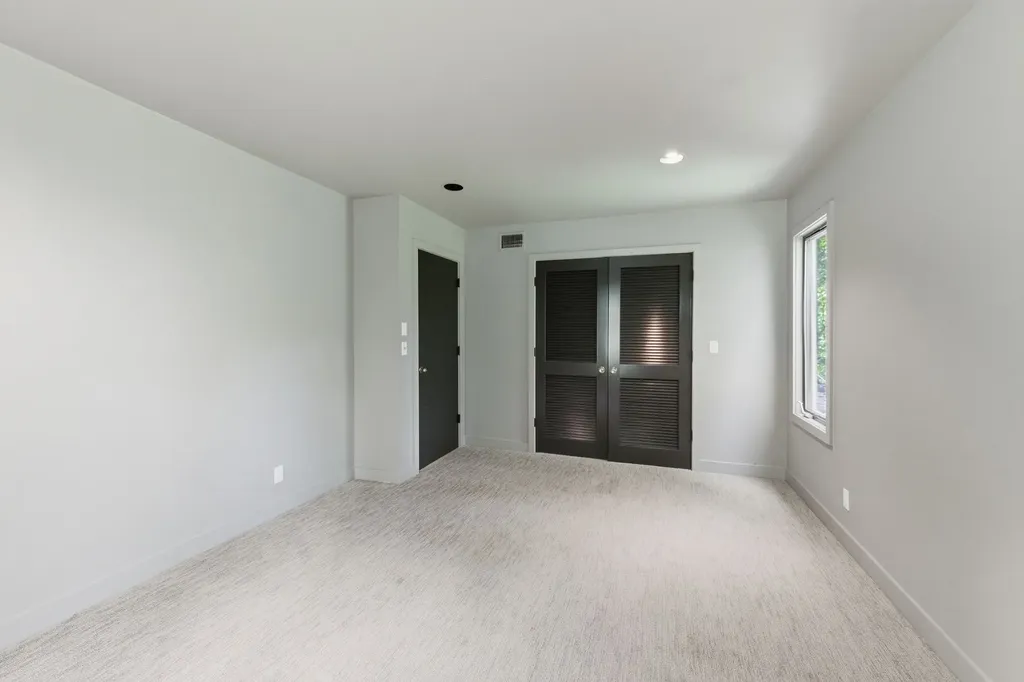 5142 Stanford Drive Nashville TN 37215