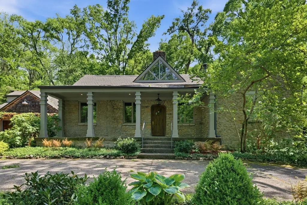 5142 Stanford Drive Nashville TN 37215
