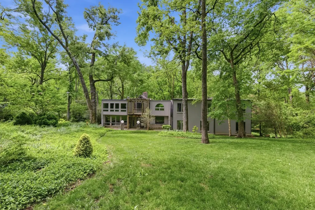 5142 Stanford Drive Nashville TN 37215