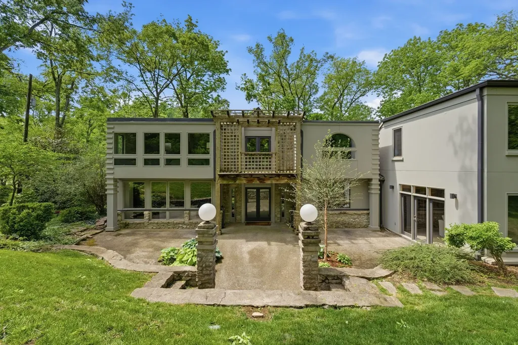 5142 Stanford Drive Nashville TN 37215