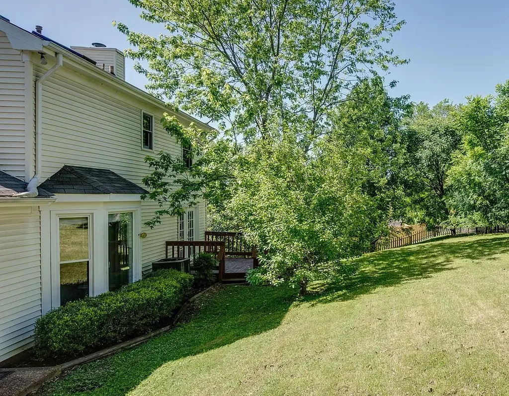 521 Fairhaven Court Nashville TN 37211