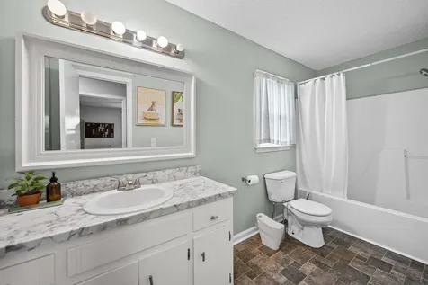 1250 Cobblestone Lane Clarksville TN 37042