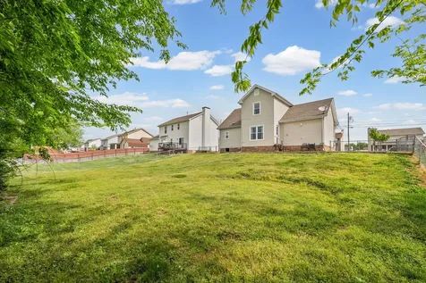 1250 Cobblestone Lane Clarksville TN 37042