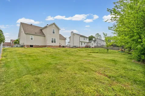 1250 Cobblestone Lane Clarksville TN 37042
