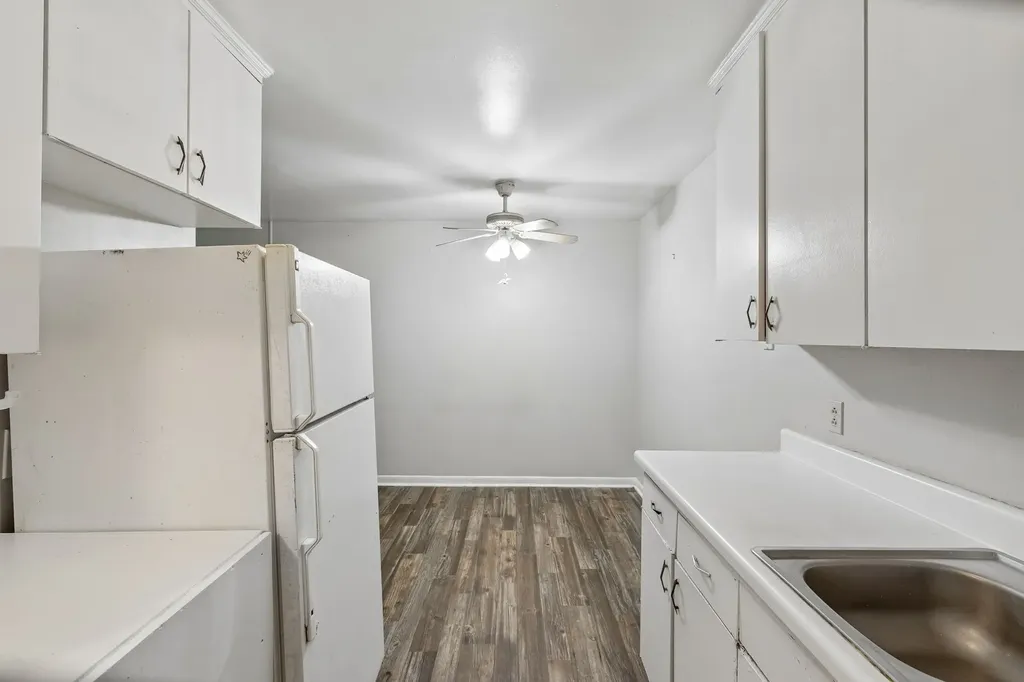 550 Harding Place Nashville TN 37211