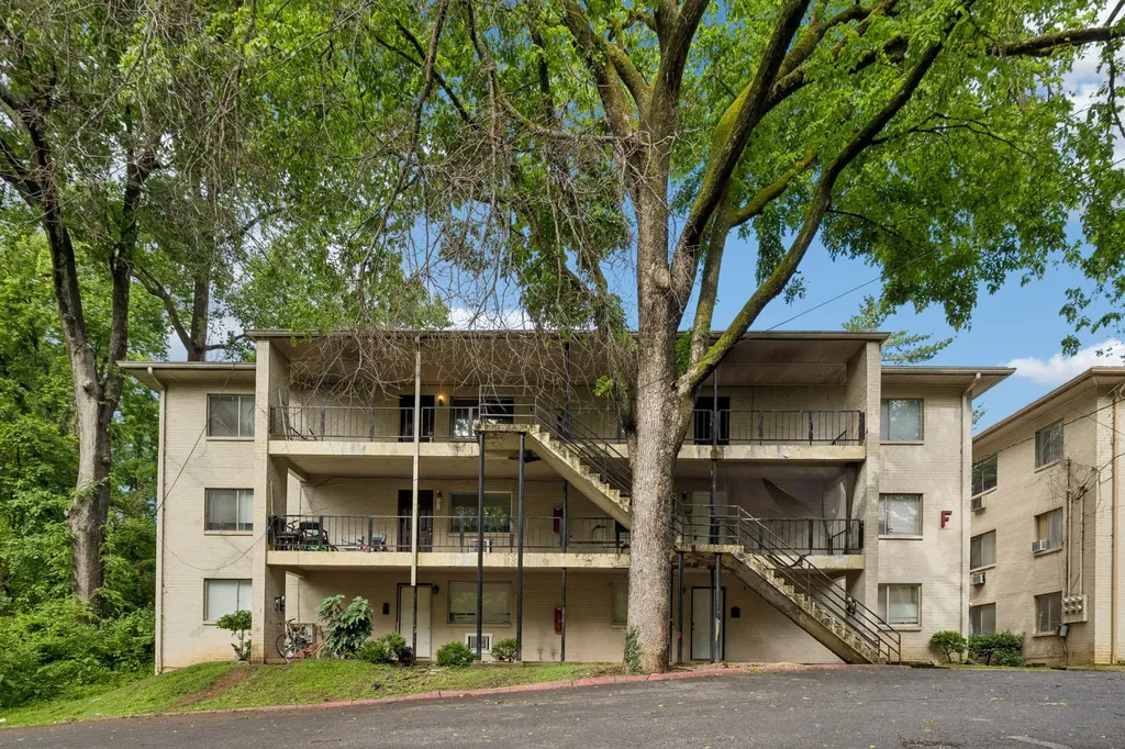 550 Harding Place Nashville TN 37211