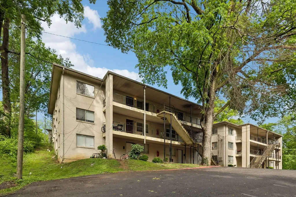 550 Harding Place Nashville TN 37211