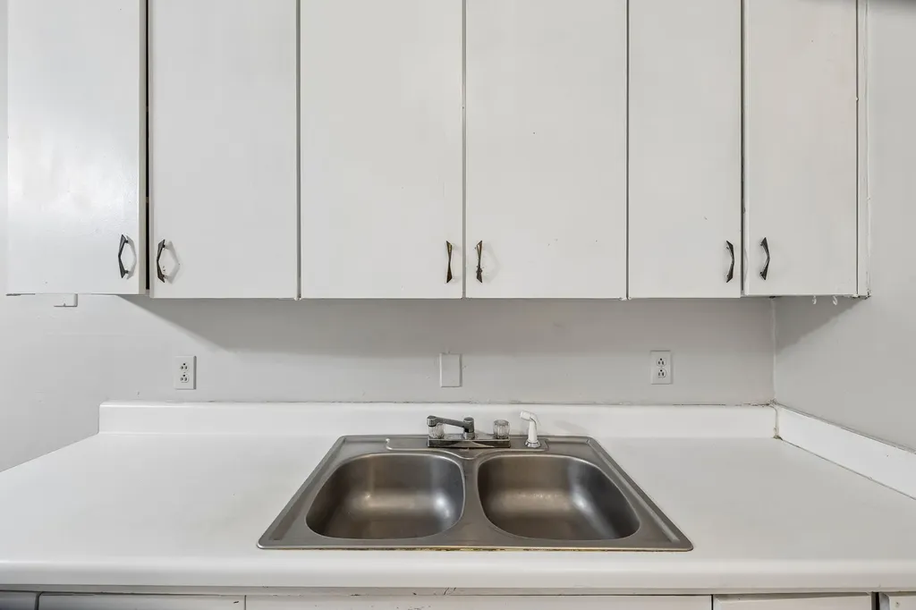 550 Harding Place Nashville TN 37211