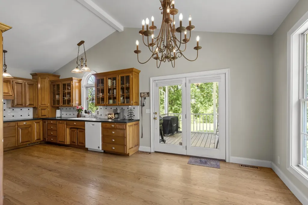 444 Cooley Road Waverly TN 37185