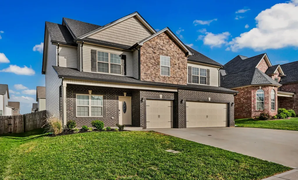 1529 Kestrel Drive Clarksville TN 37040