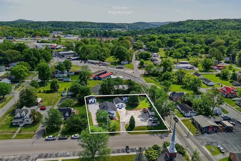 105 Roberts Street Livingston TN 38570