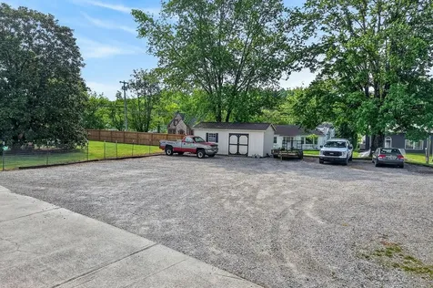 105 Roberts Street Livingston TN 38570
