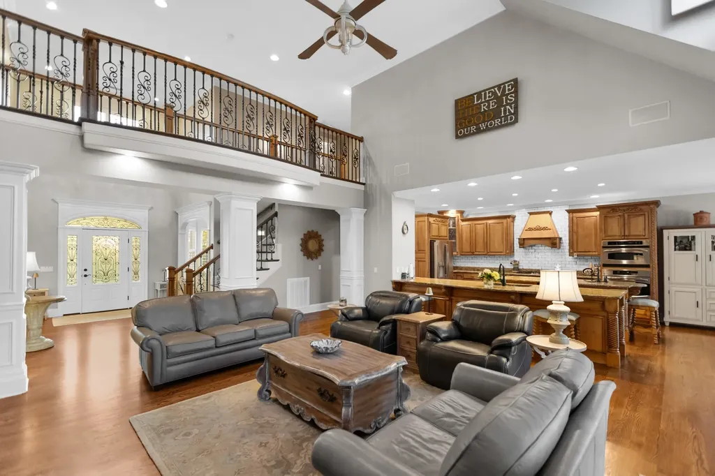 446 Waterford Drive Manchester TN 37355