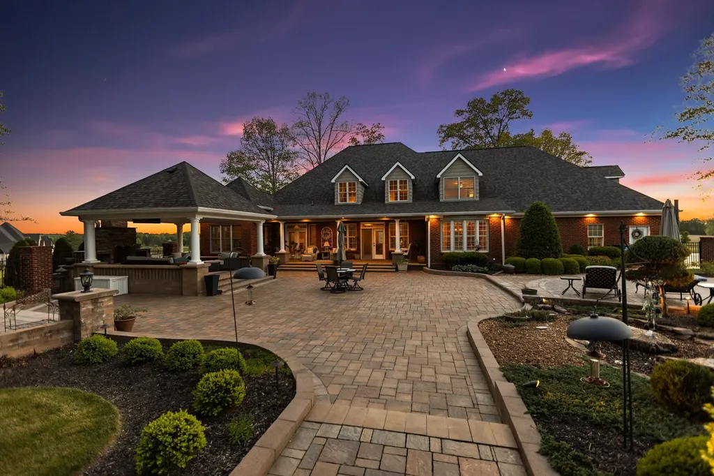 446 Waterford Drive Manchester TN 37355