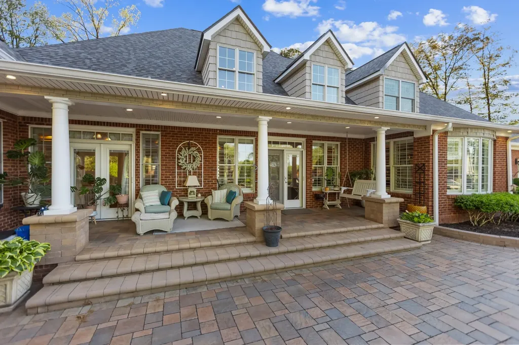 446 Waterford Drive Manchester TN 37355