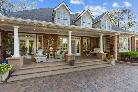 446 Waterford Drive Manchester TN 37355
