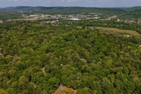 9030 Finney Point Drive Ooltewah TN 37363