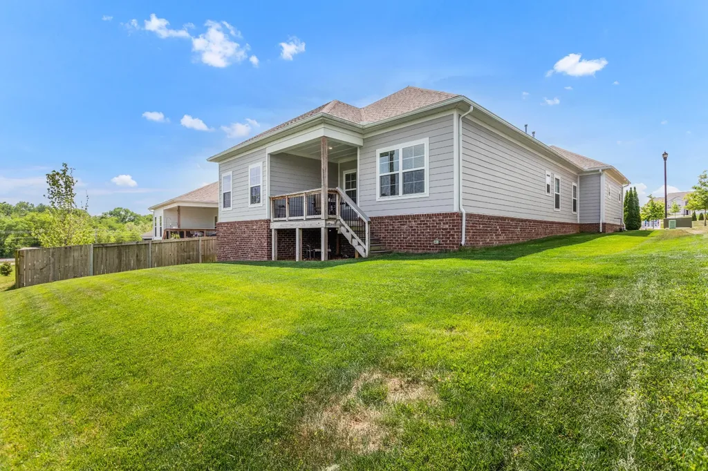 928 Carraway Lane Spring Hill TN 37174
