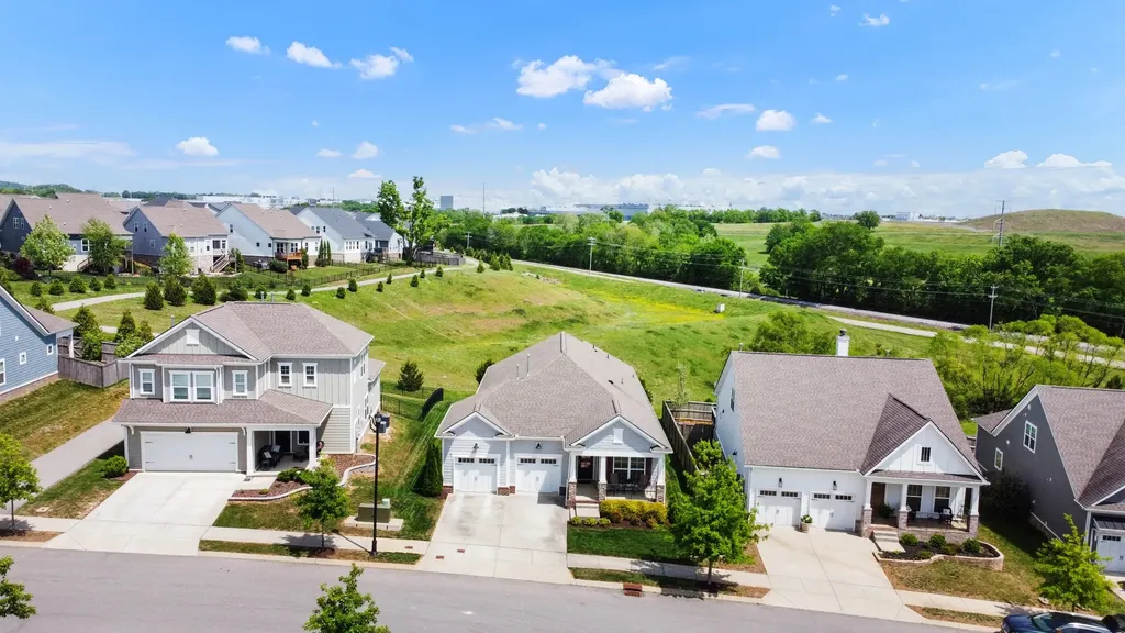 928 Carraway Lane Spring Hill TN 37174