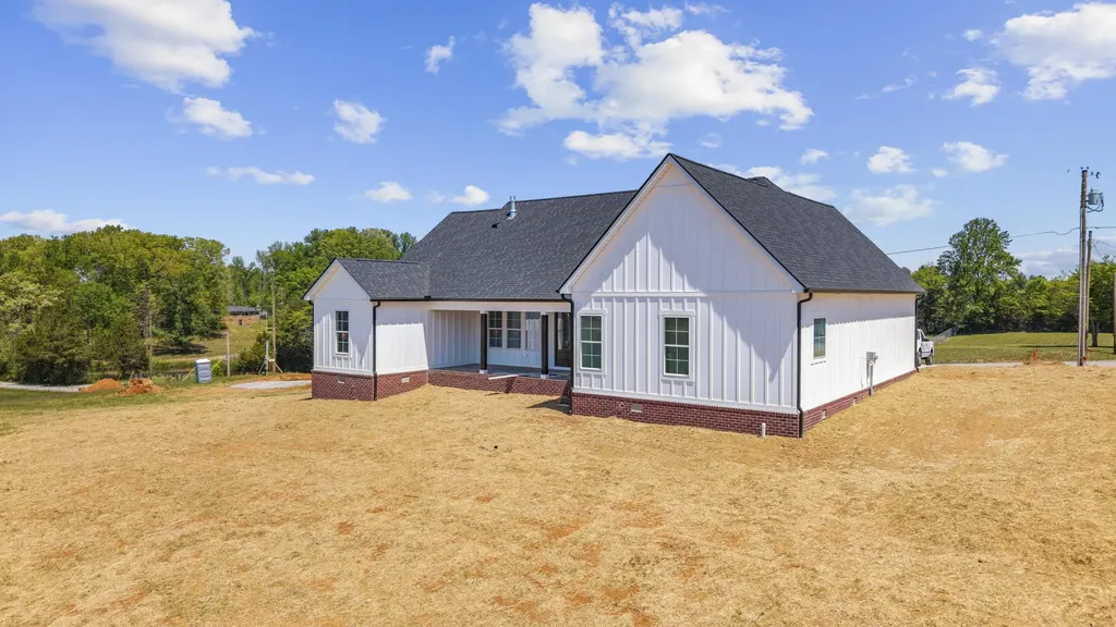2945 Cane Creek Road Cookeville TN 38506